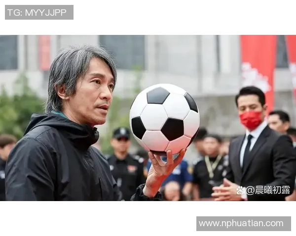 足球球星精彩瞬间顺序特效呈现引爆视觉震撼体验 足球球星精彩瞬间顺序特效呈现引爆视觉震撼体验